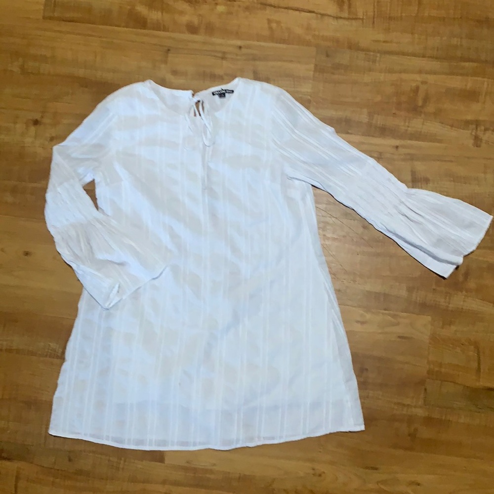 Gianni Bini White Long Sleeve Dress